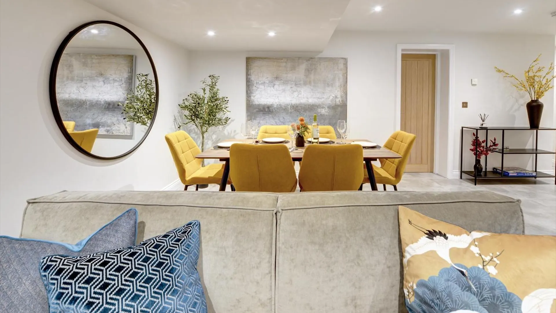 아파트 Elmleigh Nook - Central With Parking 해러게이트 영국